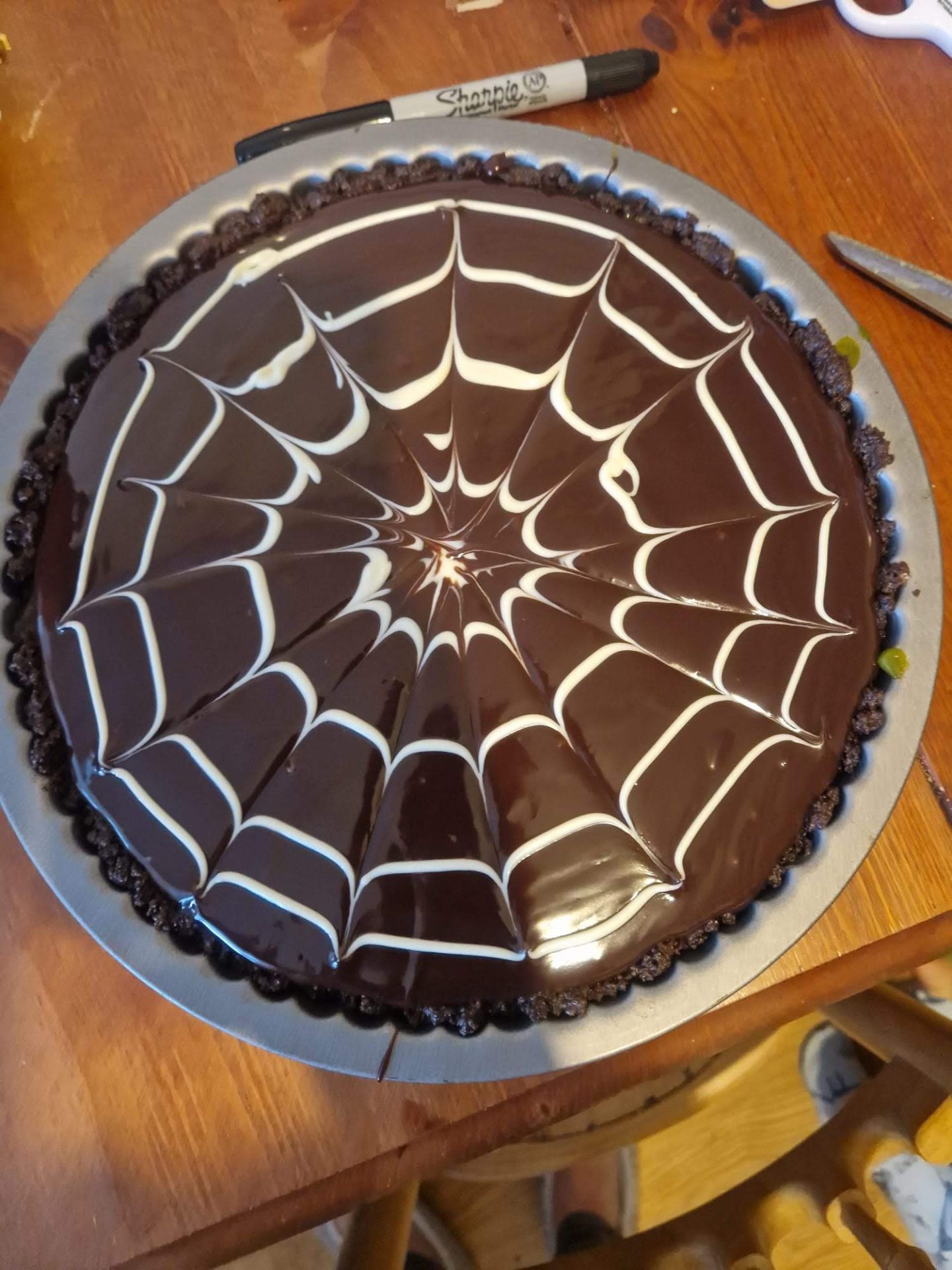 Spiderweb Halloween cake